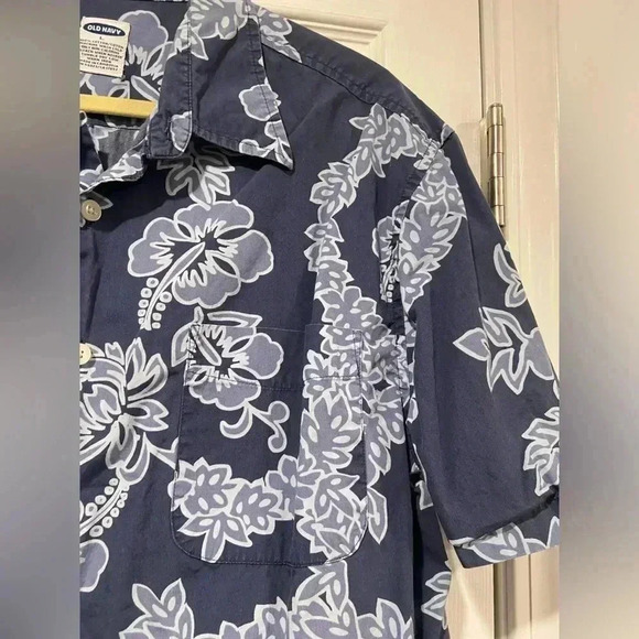 Old Navy Men’s Blue Hibiscus Hawaiian Print Blue Short Sleeve Button Down Size L - Picture 8 of 11